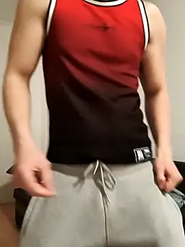 petibacsi96 online show from 03-18-25, 08:37