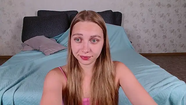 Snapshot of bellaa_love_ chatting on 07-09-26, 12:04 bellaa love online show from 07-09-26, 12:04