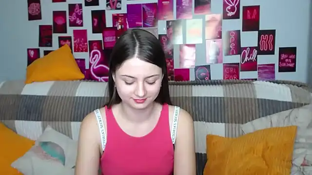 Snapshot of MilanaRoza chatting on 02-10-25, 02:26 MilanaRoza online show from 02-10-25, 02:26