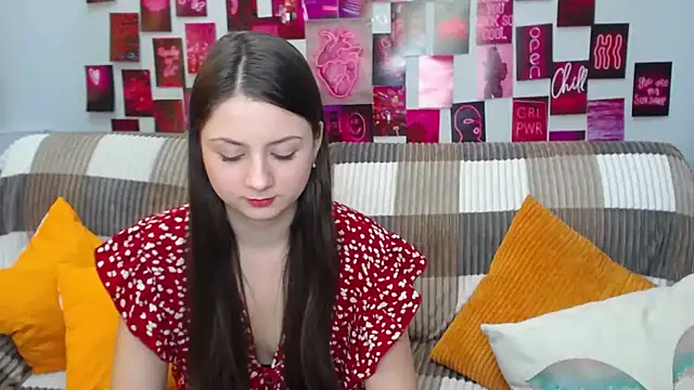 Snapshot of MilanaRoza chatting on 03-10-25, 08:59 MilanaRoza online show from 03-10-25, 08:59