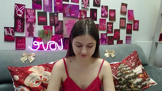 MilanaRoza online show from 12-19-25, 06:09