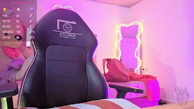 Laylafoxy tay online show from 01-09-26, 03:09