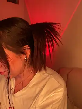 Im Valen Cute online show from 12-03-25, 04:20