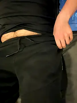 Dan8736 online show from 11-06-25, 09:37