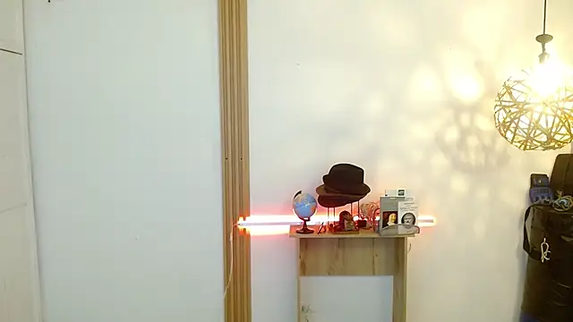 Reiko 85  online show from 11-06-25, 02:40