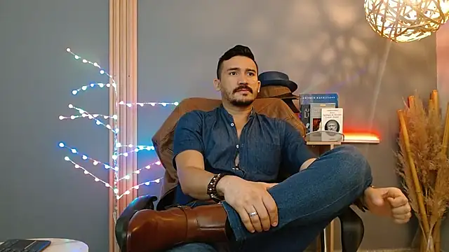 Reiko 85  online show from 02-24-26, 02:59