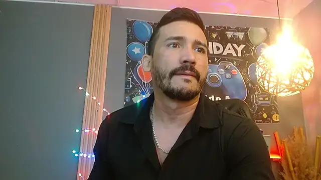 Reiko 85  online show from 04-06-26, 02:40