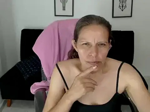 Milf karlye online show from 01-05-25, 04:58