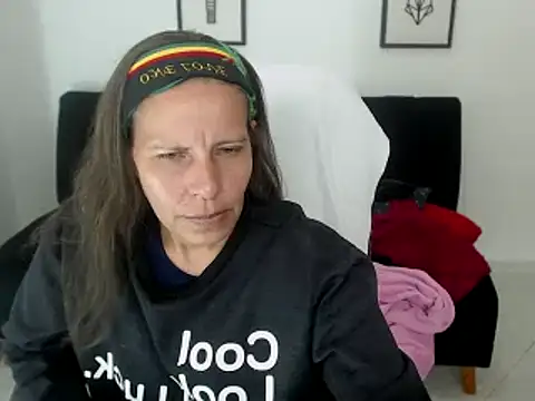 Milf karlye online show from 02-01-25, 05:07