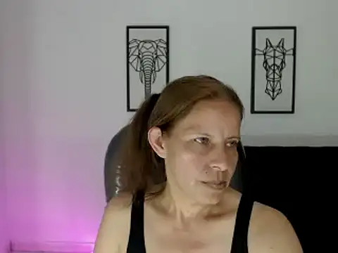 Milf karlye online show from 02-22-25, 07:56