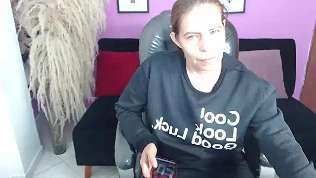 Milf karlye online show from 09-20-25, 03:07