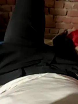 deshi boybig online show from 10-31-25, 03:57