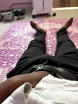 deshi boybig online show from 11-18-25, 08:30