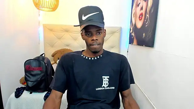 royce ebony online show from 09-18-25, 02:35