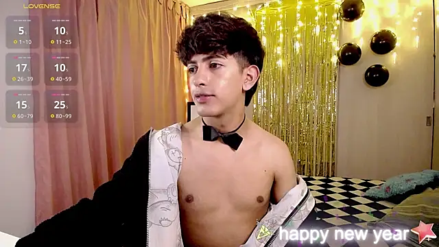 Snapshot of teobowny_ chatting on 01-01-25, 12:00 teobowny online show from 01-01-25, 12:00