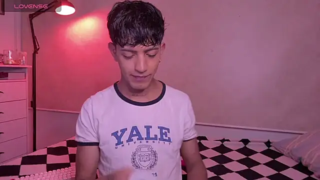 Snapshot of teobowny_ chatting on 10-03-25, 01:02 teobowny online show from 10-03-25, 01:02