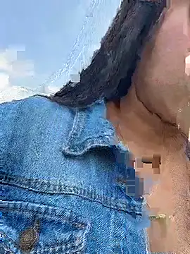 Snapshot of Liulee chatting on 02-06-26, 05:16 Liulee online show from 02-06-26, 05:16