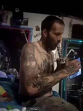 Snapshot of Whipit323 chatting on 12-07-24, 05:37 Whipit323 online show from 12-07-24, 05:37