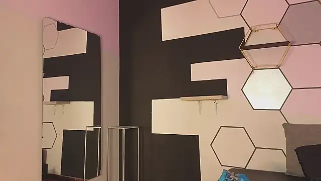 Snapshot of haileycat chatting on 01-26-25, 02:03 haileycat online show from 01-26-25, 02:03