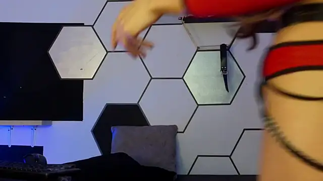 Snapshot of haileycat chatting on 02-09-25, 02:38 haileycat online show from 02-09-25, 02:38