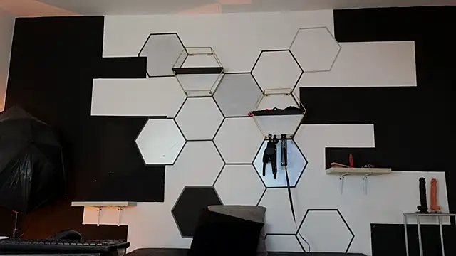 Snapshot of haileycat chatting on 02-10-25, 08:20 haileycat online show from 02-10-25, 08:20