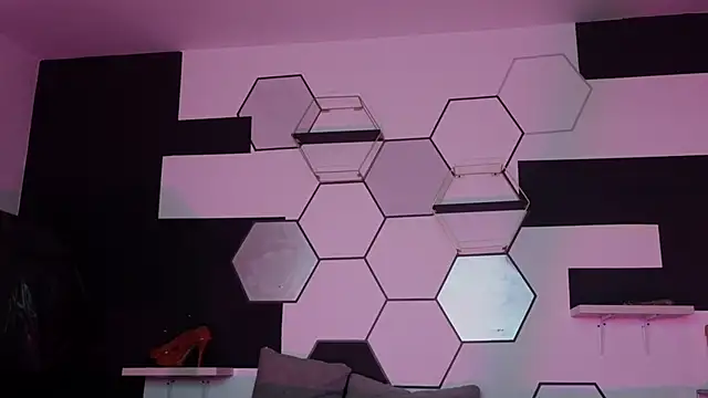 Snapshot of haileycat chatting on 02-23-25, 05:12 haileycat online show from 02-23-25, 05:12