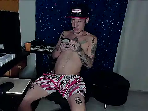 Snapshot of patrik_tattoo_ chatting on 01-29-25, 02:19 patrik tattoo online show from 01-29-25, 02:19