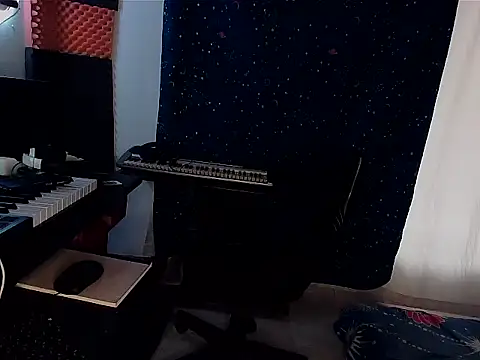 Snapshot of patrik_tattoo_ chatting on 01-31-25, 10:42 patrik tattoo online show from 01-31-25, 10:42