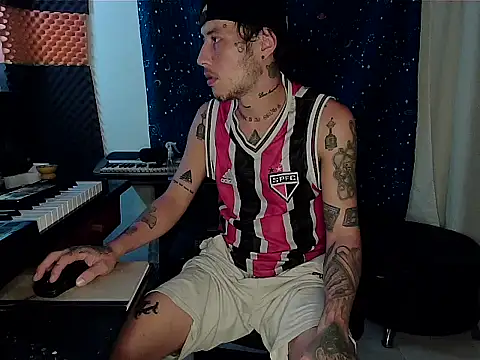 Snapshot of patrik_tattoo_ chatting on 02-24-25, 03:23 patrik tattoo online show from 02-24-25, 03:23