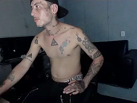 Snapshot of patrik_tattoo_ chatting on 02-24-26, 01:47 patrik tattoo online show from 02-24-26, 01:47