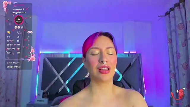 Snapshot of Malala_18 chatting on 03-18-25, 04:26 Malala 18 online show from 03-18-25, 04:26