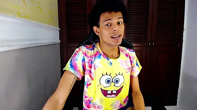 Snapshot of rose_Skinny_ chatting on 09-22-25, 09:17 rose Skinny online show from 09-22-25, 09:17