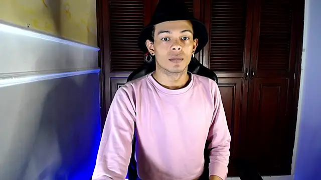 Snapshot of rose_Skinny_ chatting on 10-08-25, 07:11 rose Skinny online show from 10-08-25, 07:11