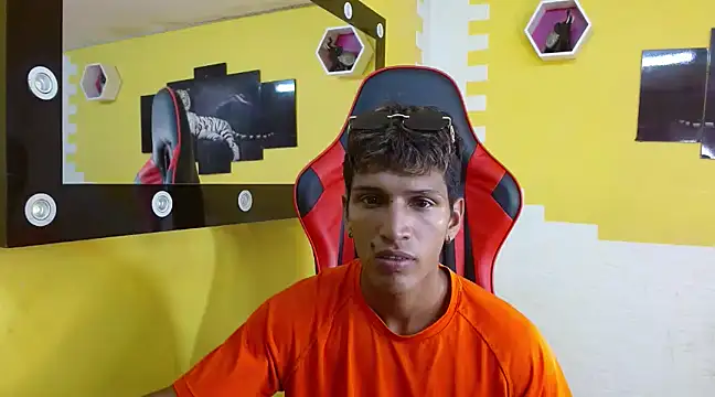 mau elixxx online show from 01-29-25, 05:30