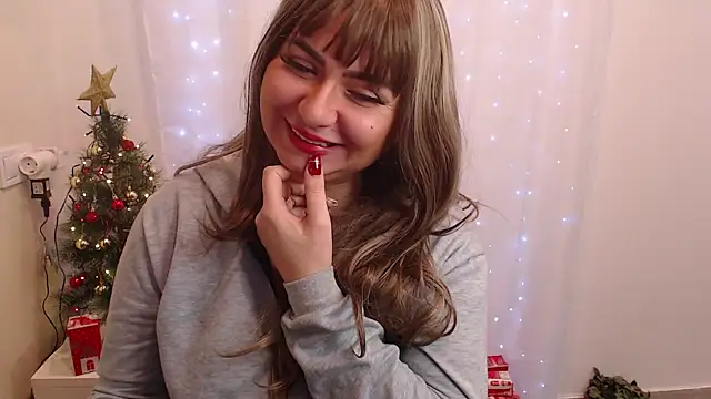 Snapshot of Genesisgems11_ chatting on 12-17-24, 09:39 Genesisgems11 online show from 12-17-24, 09:39