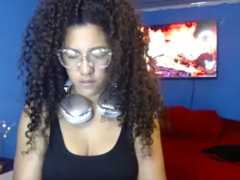 bellacrespalatina online show from 10-23-25, 09:13