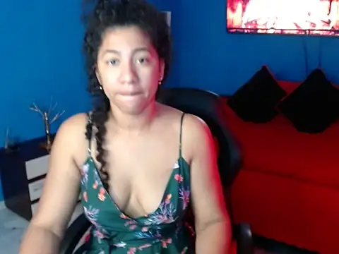 bellacrespalatina online show from 11-08-25, 04:40