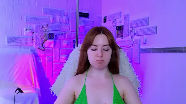 AnnTerry  online show from 02-24-26, 08:23