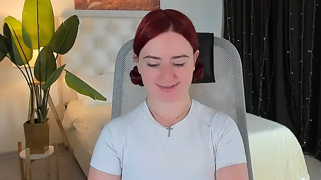 Snapshot of AnnTerry_ chatting on 07-22-26, 07:00 AnnTerry online show from 07-22-26, 07:00