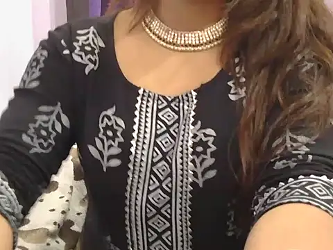 Snapshot of cutie-taara chatting on 03-12-25, 05:46 cutie-taara online show from 03-12-25, 05:46