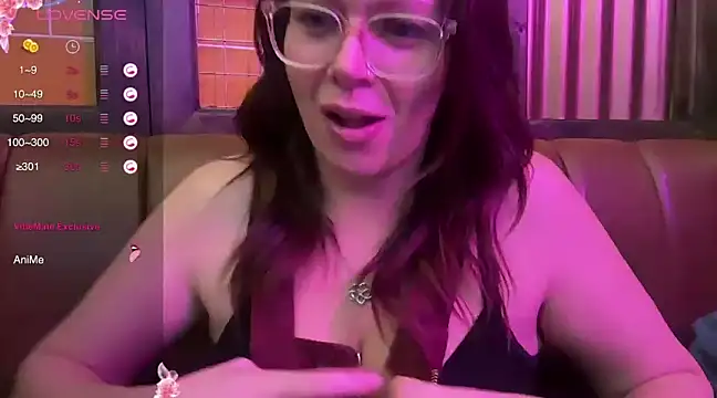 Snapshot of MelodyRoseUk chatting on 12-07-24, 07:43 MelodyRoseUk online show from 12-07-24, 07:43