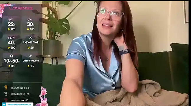 Snapshot of MelodyRoseUk chatting on 12-19-24, 07:40 MelodyRoseUk online show from 12-19-24, 07:40