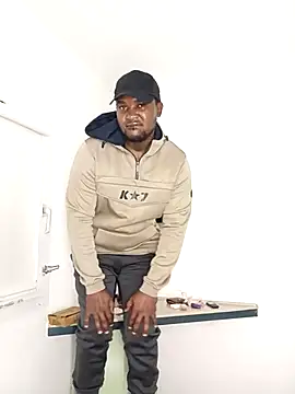 Snapshot of Champs303@xh chatting on 10-20-25, 07:47 Champs303xh online show from 10-20-25, 07:47