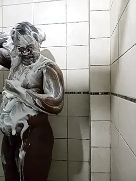 Snapshot of Champs303@xh chatting on 11-13-25, 09:14 Champs303xh online show from 11-13-25, 09:14