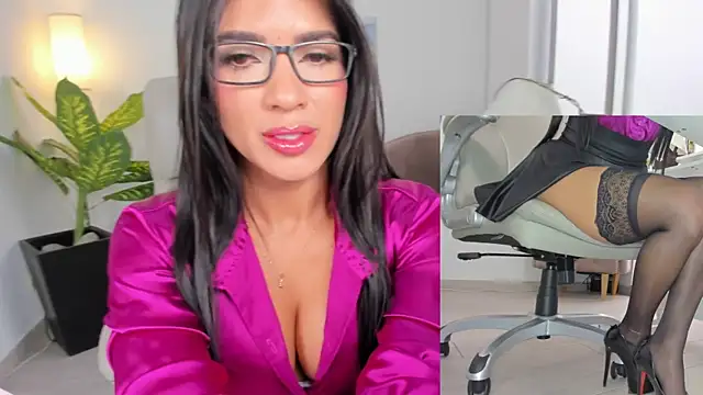 Snapshot of kimberly_ chatting on 02-03-25, 07:21 kimberly online show from 02-03-25, 07:21