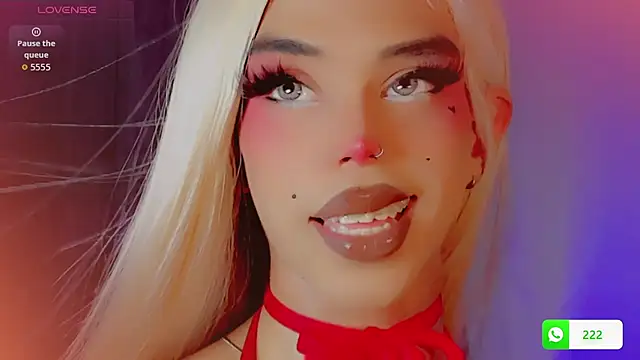 DanniLee  online show from 12-18-25, 09:10