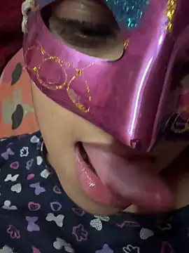 Miss-Kamini online show from 03-14-25, 01:59