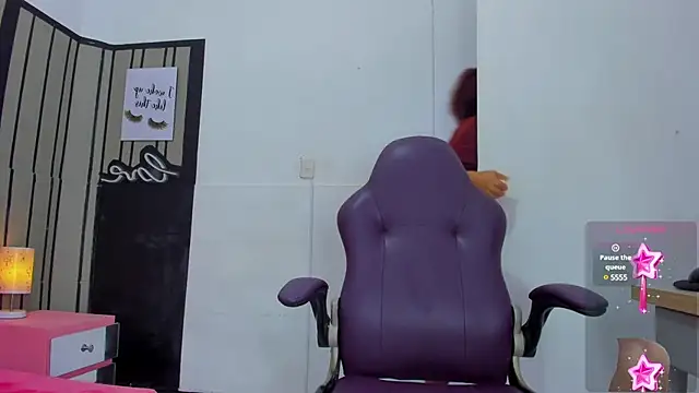 Brithanyslim online show from 01-21-25, 11:34