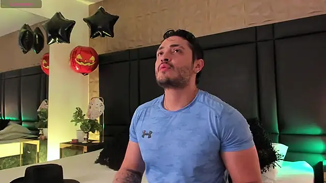 JossAckland online show from 10-16-25, 07:48