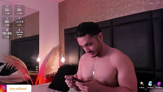 JossAckland online show from 12-17-25, 07:53